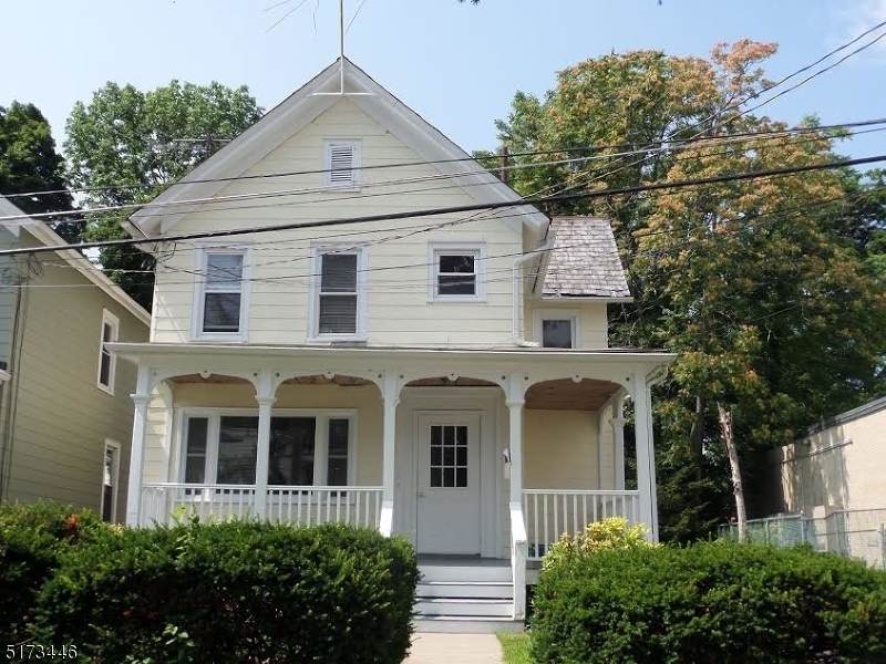 18 Washington St - Photo 1