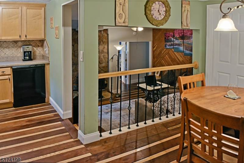 16 Cornell Way - Photo 1