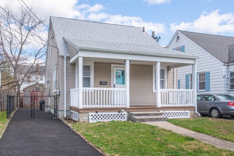 43 Martin St - Photo 1