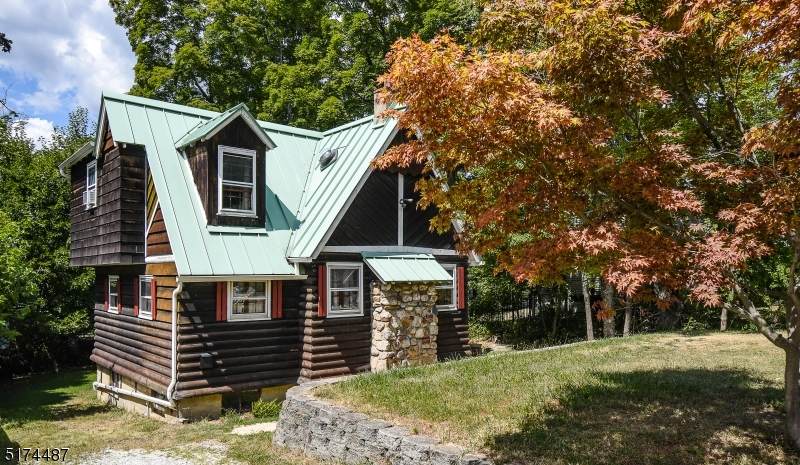 54 Springbrook Trl - Photo 1