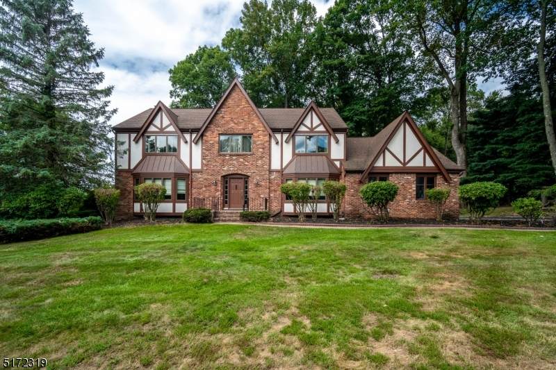 12 Orchard Dr - Photo 1