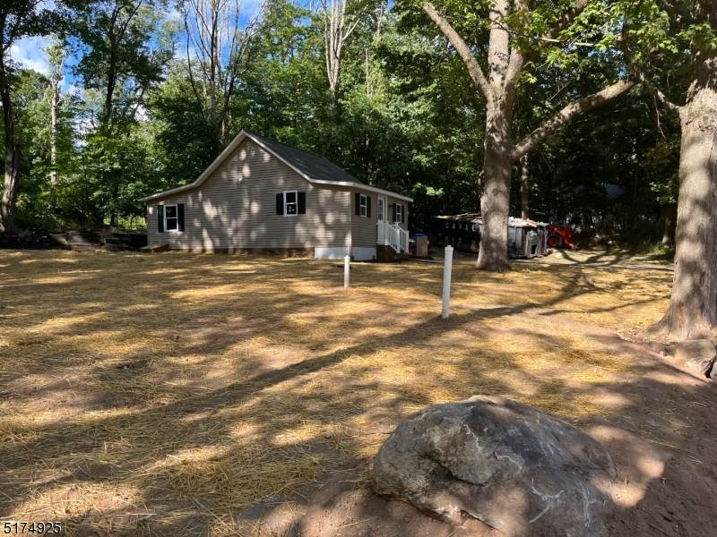 3 Deerfield Rd - Photo 1