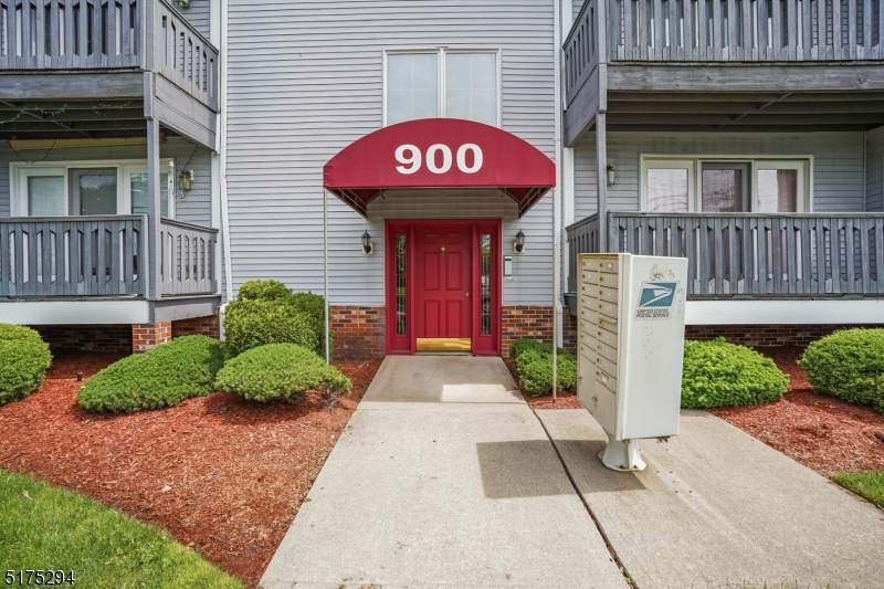 900 Van Houten Ave - Photo 1