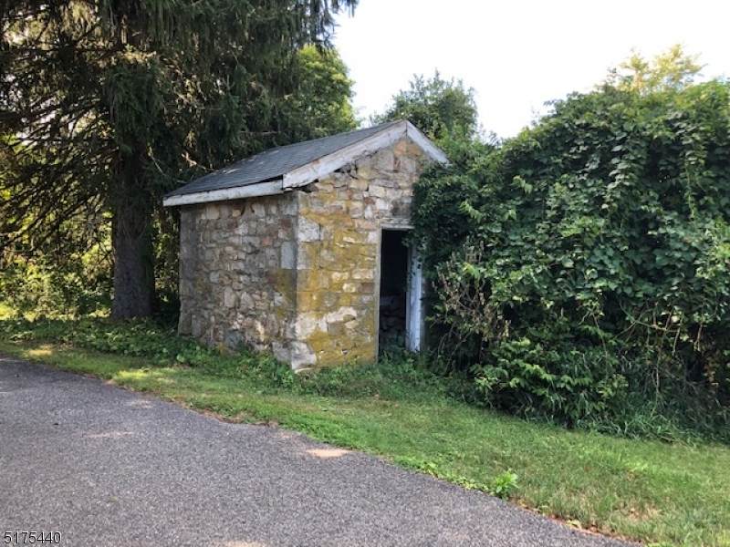 185 White Bridge Rd - Photo 1
