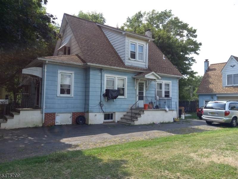 525 Lincoln Ave - Photo 1
