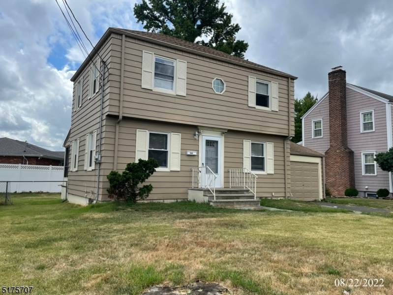 1201 N Stiles St - Photo 1