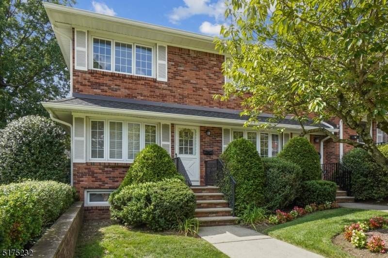 777 Springfield Ave - Photo 1