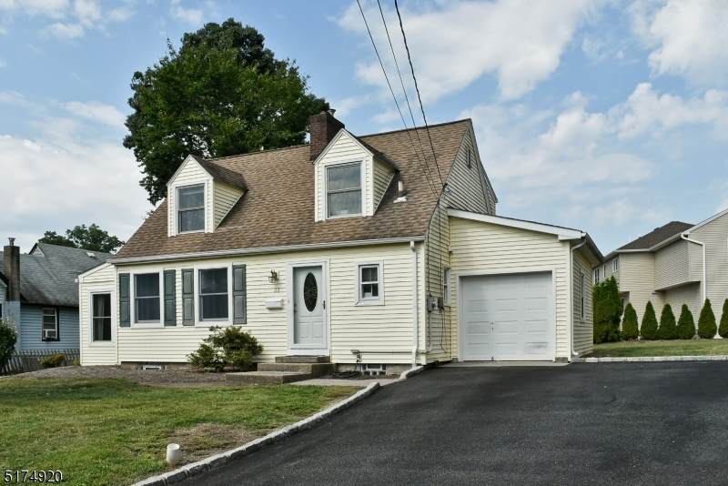 33 Ronald Rd - Photo 1