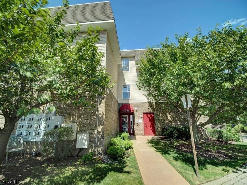 227 Cannella Way - Photo 1