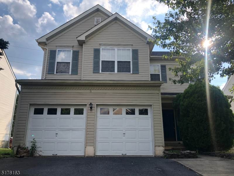 362 Hamilton Drive - Photo 1