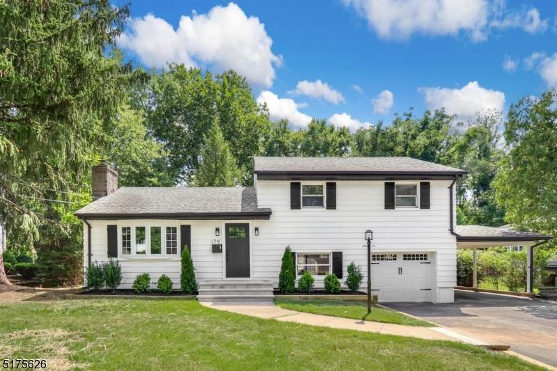 179 Orchard Terrace - Photo 1