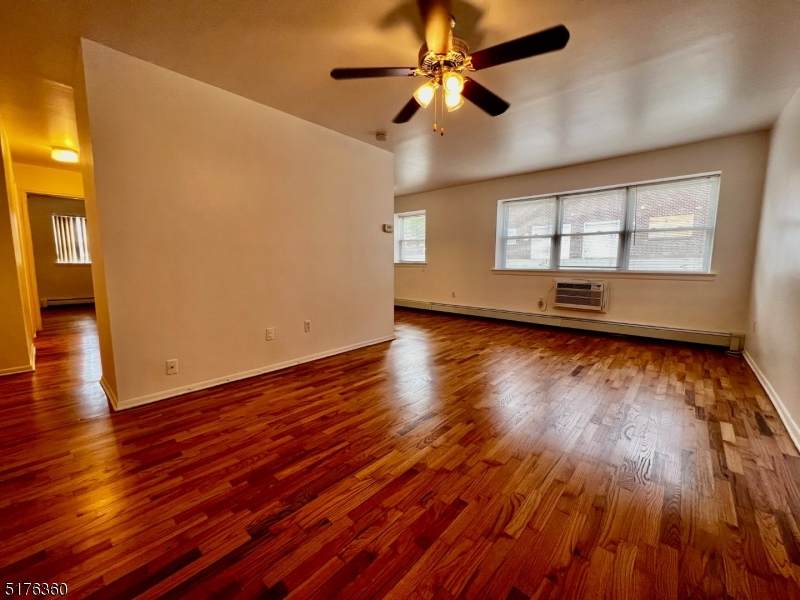 25 River Rd - Photo 1