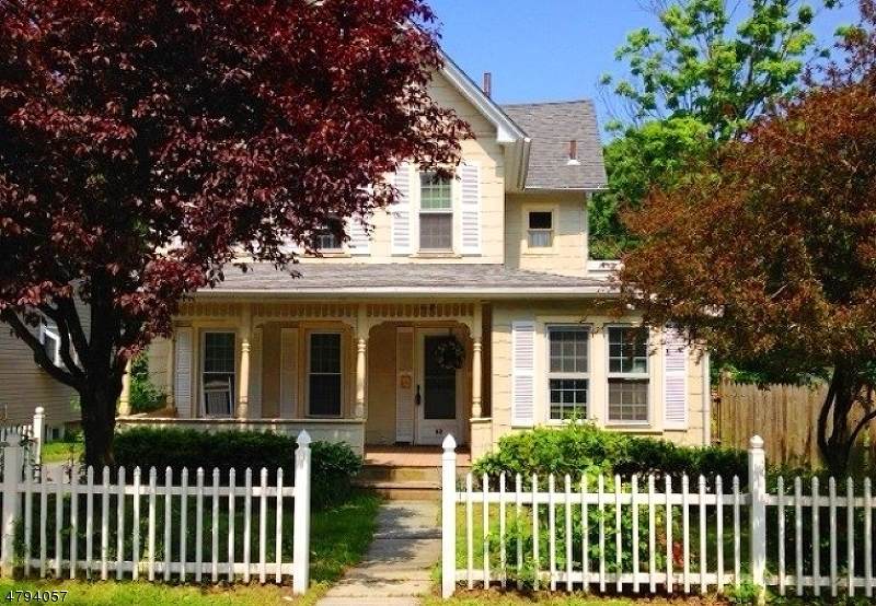 62 Woodside Ave - Photo 1