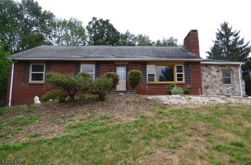 18 Maple Ln - Photo 1
