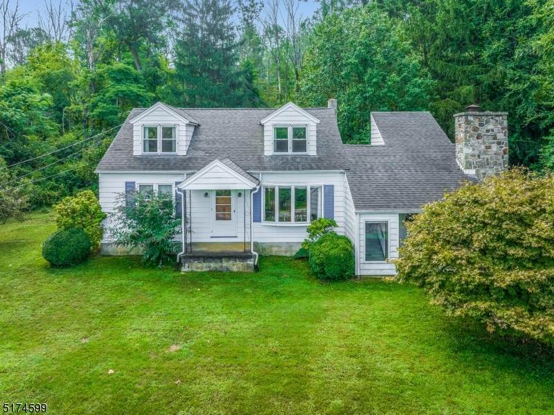60 Hawks Schoolhouse Rd - Photo 1