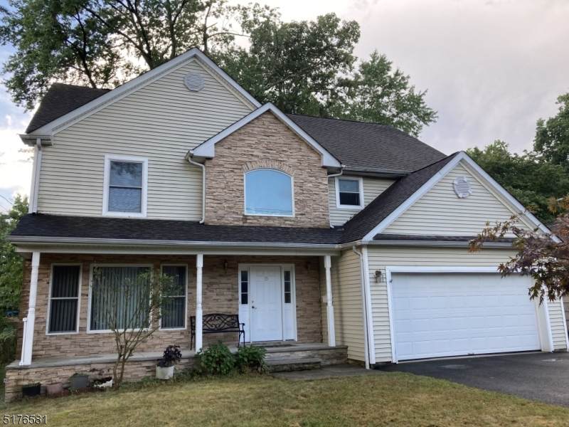 15 Quaker Rd - Photo 1