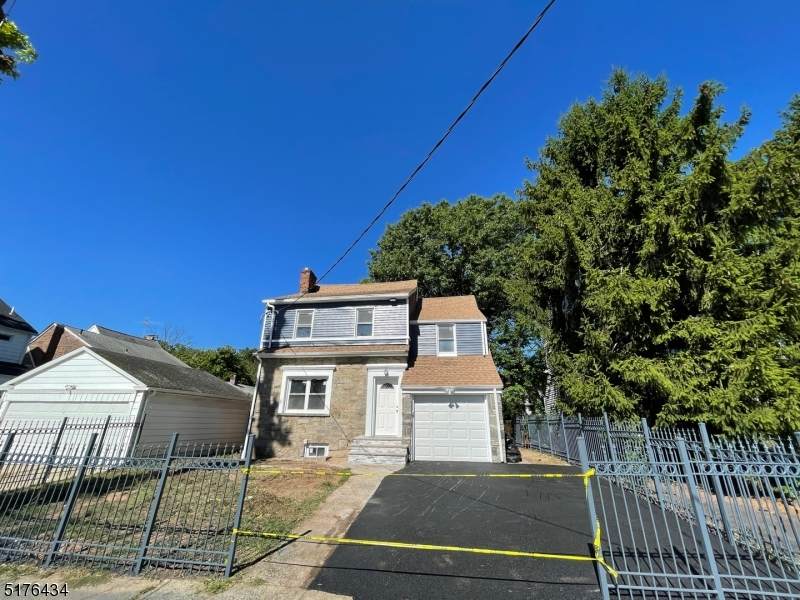 49 Midland Pl - Photo 1