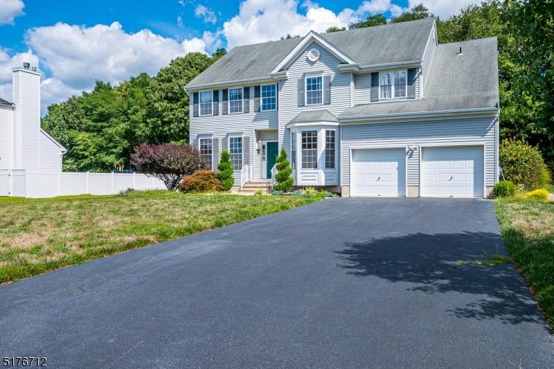 15 Golfview Ct - Photo 1