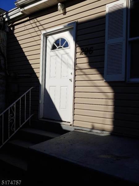 296 Preakness Ave - Photo 1