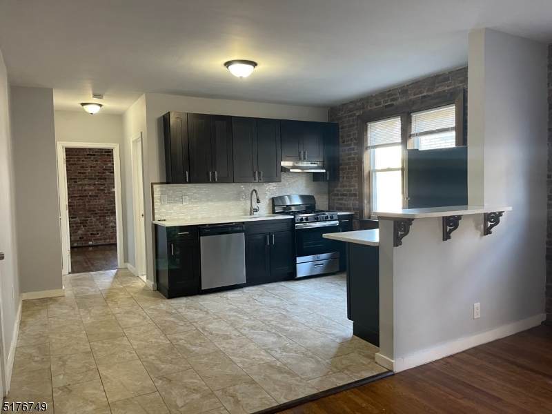 78 Carmer Ave - Photo 1
