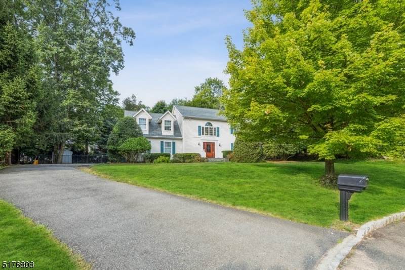 958 Blue Hill Ter - Photo 1