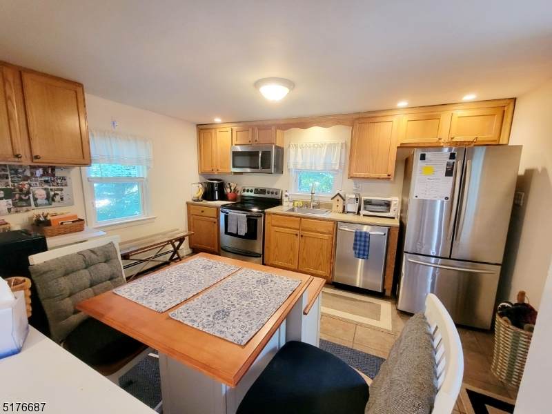 15 Laceytown Rd - Photo 1