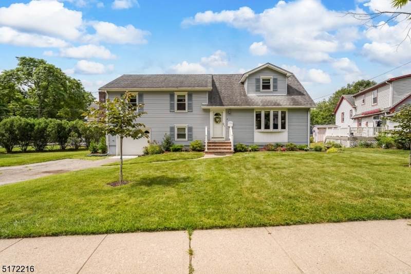 5 Dogwood Rd - Photo 1