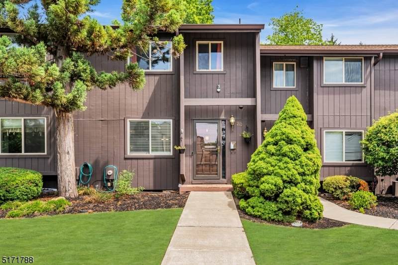 20 Chelsea Way - Photo 1