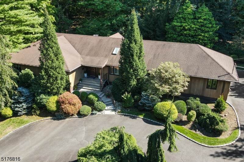 8 Sheffield Ct - Photo 1