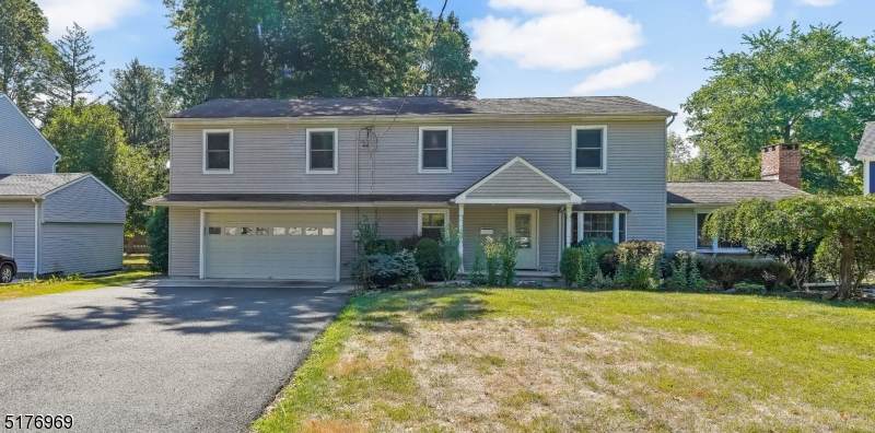 143 Lenox Ave - Photo 1