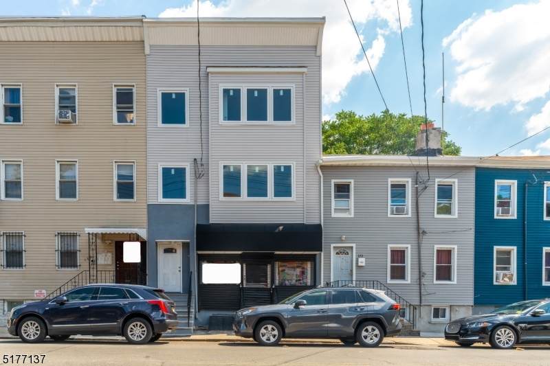 170 Pacific St - Photo 1