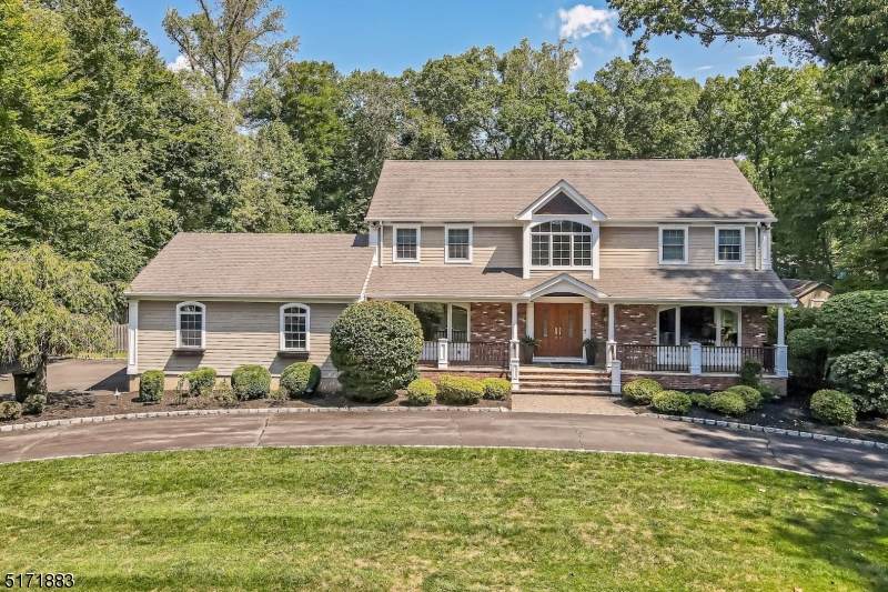 10 Marion Ln - Photo 1