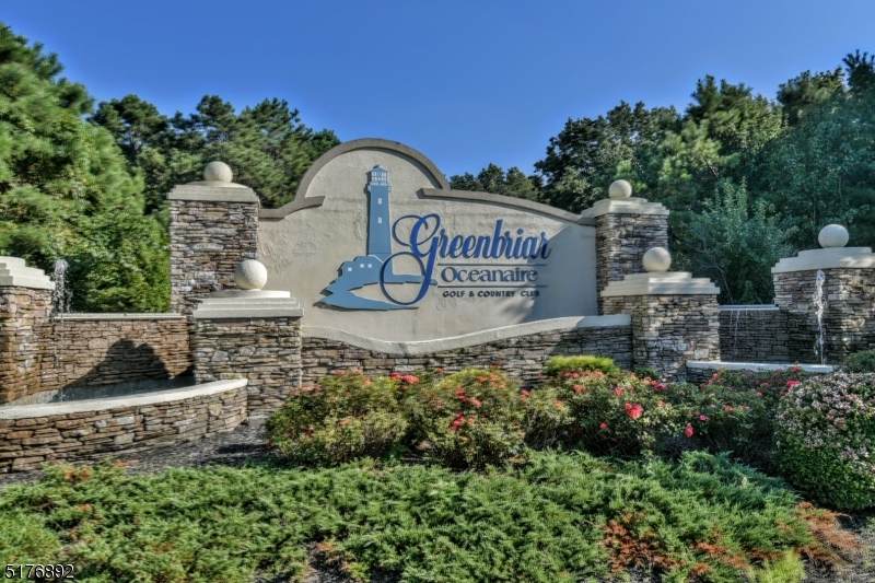 27 Rumson Ct - Photo 1
