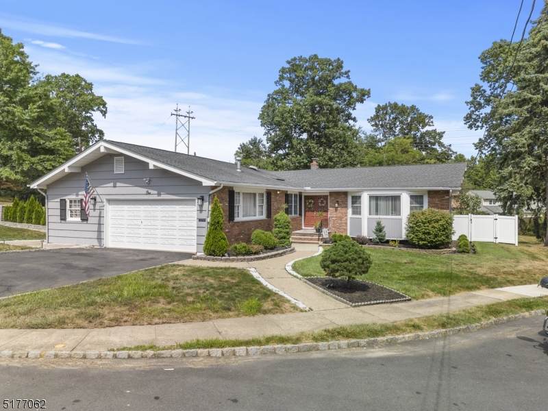 1 Valley Ct - Photo 1