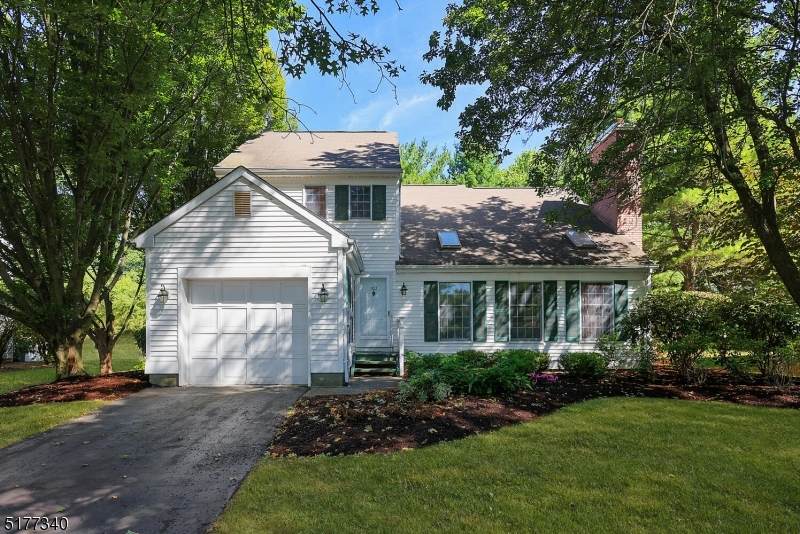 302 Alexandria Way - Photo 1