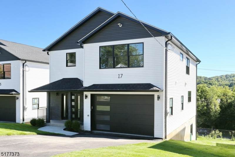 17 Mountain Ave - Photo 1