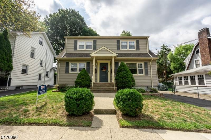 106 Tuxedo Ave - Photo 1
