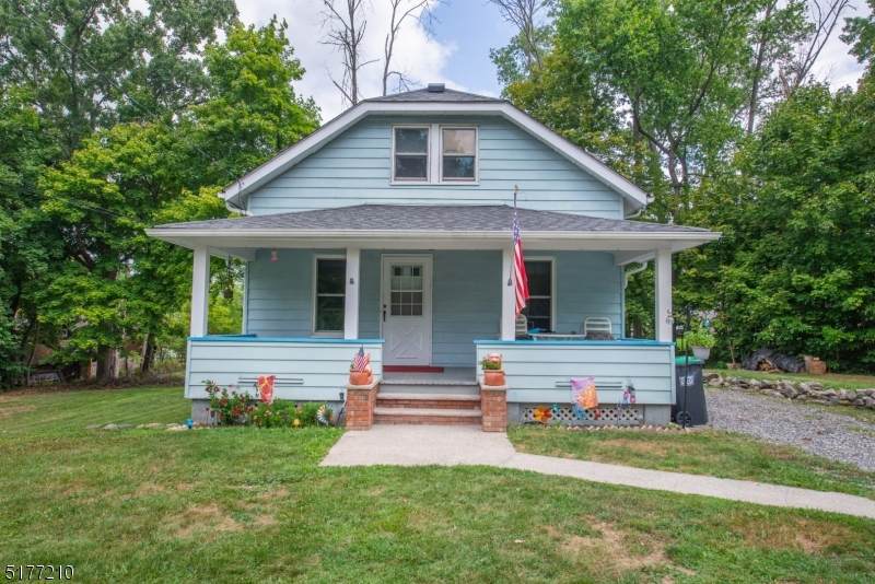 16 Echo Ln - Photo 1