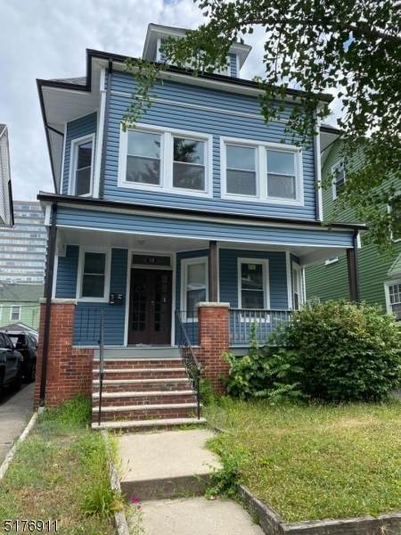 18 Wayne Ave - Photo 1