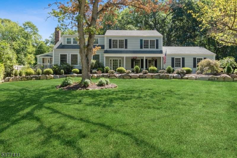 10 Dryden Rd - Photo 1