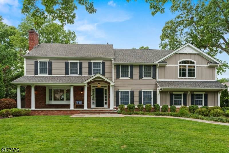 443 Long Hill Dr - Photo 1