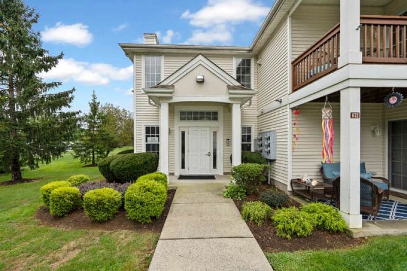 676 Honeybrook Circle - Photo 1