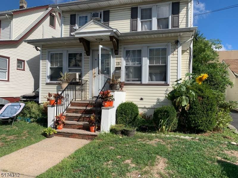 13 Hurden St - Photo 1