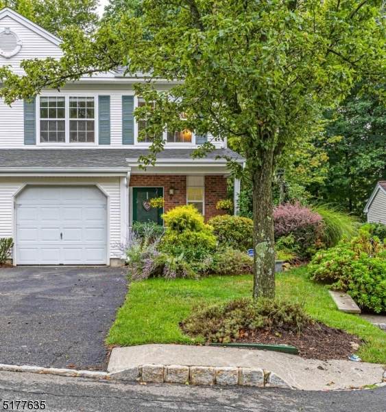 55 Maple Ln - Photo 1