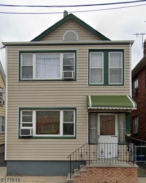 326 Centre St - Photo 1
