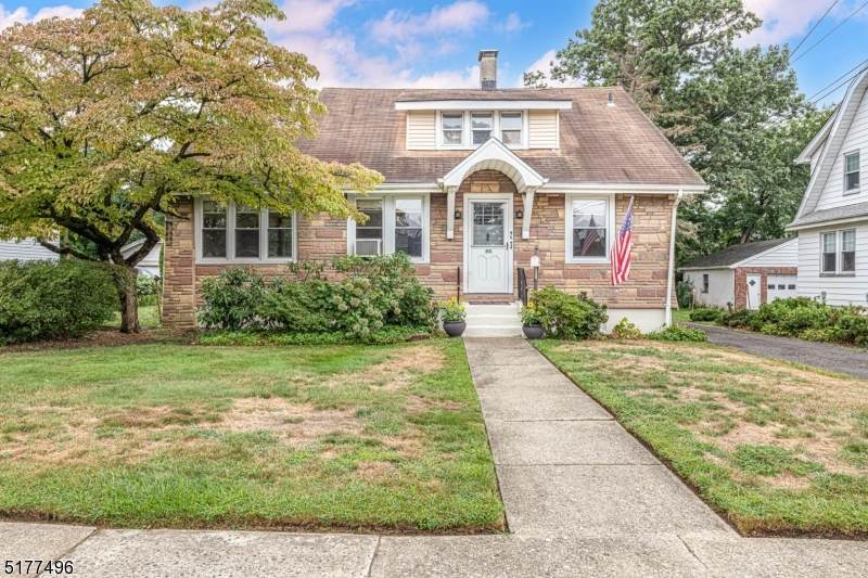 85 Forest Pl - Photo 1