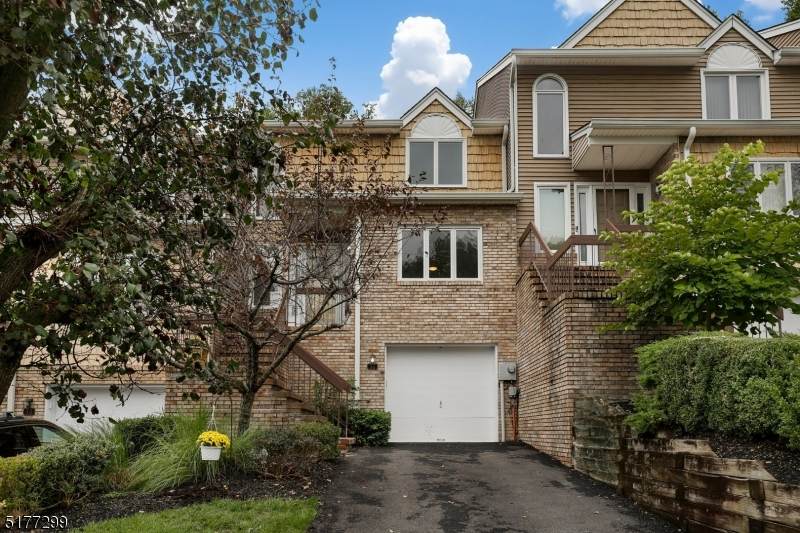76 Edgefield Dr - Photo 1