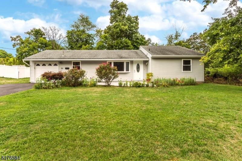 31 Kendall Rd - Photo 1