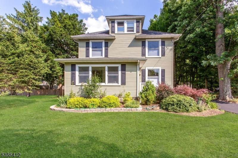 292 Ramapo Valley Rd - Photo 1