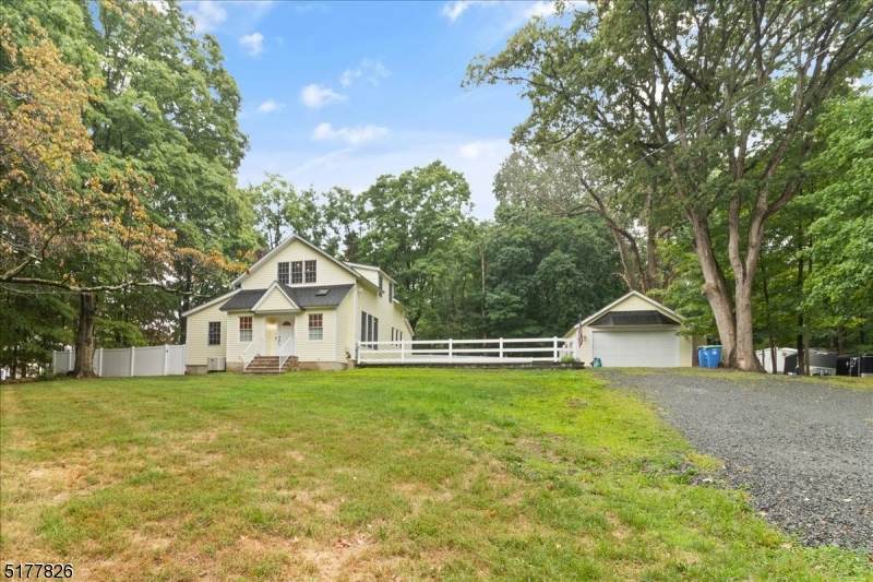 116 Mountain Ave - Photo 1